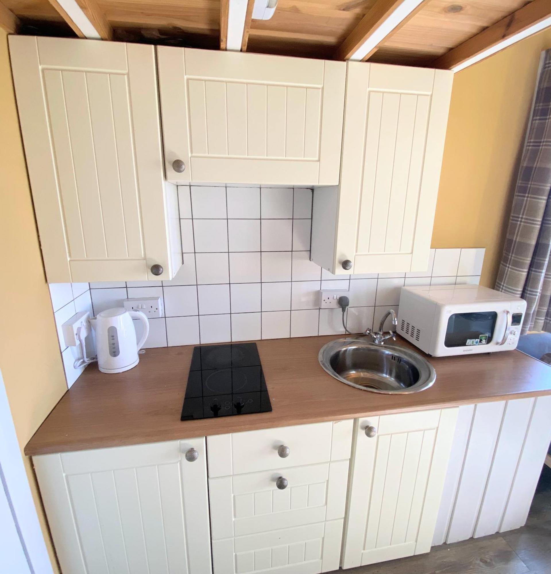 Blair Tiny House With Private Hot Tub - Fife - Loch Leven - Lomond Hills Dunfermline Exterior foto